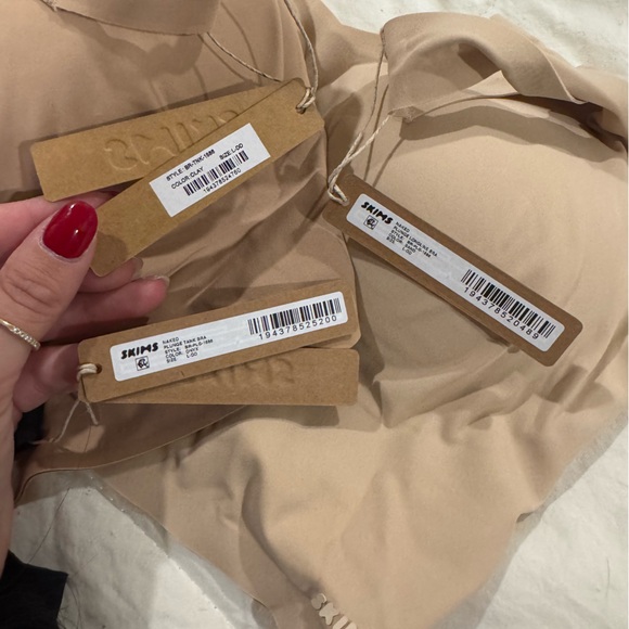 SKIMS NWT Bras - Picture 2 of 3